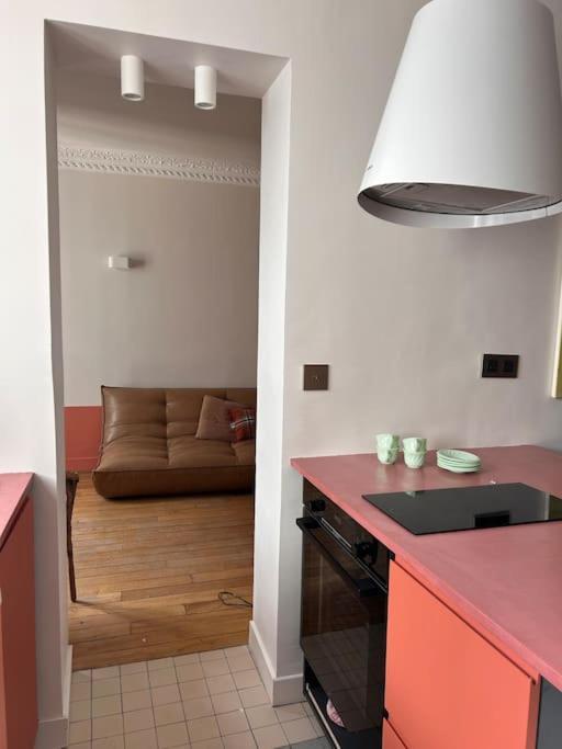 Un Fabuleux Decor Pour Un Chaleureux Appartement Париж Екстер'єр фото